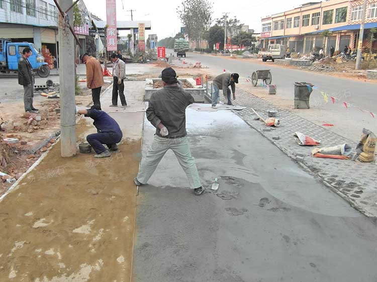 旧道路翻新施工.jpg